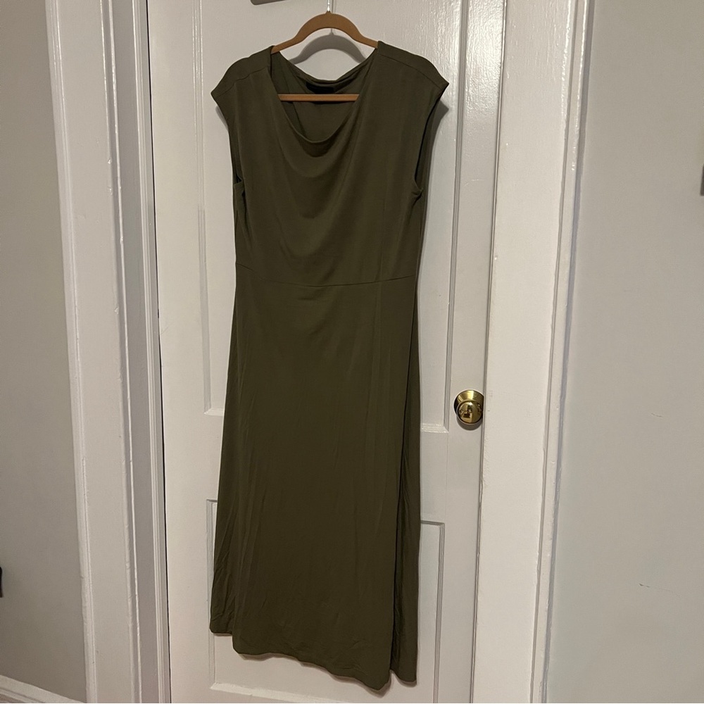 Banana Republic Factory Khaki Green Midi Dress